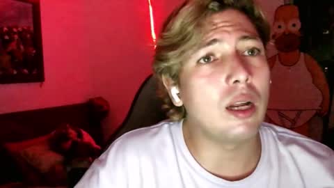 eyesgreenman online show from October 2025 03:37:01 AM