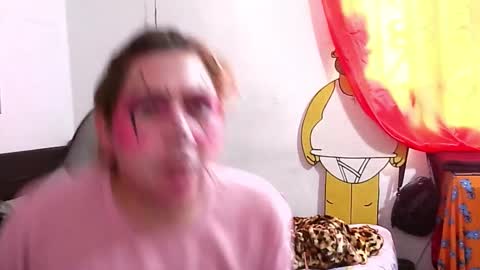 eyesgreenman online show from October 2025 04:06:02 PM