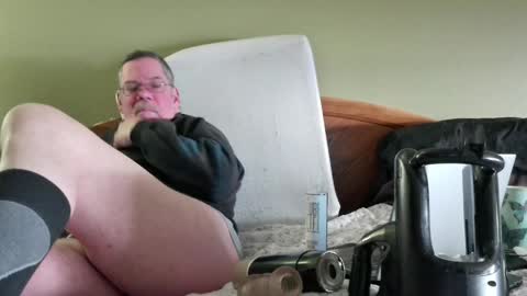 Eyeswideshut63 online show from December 2024 07:16:02 PM