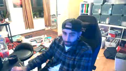 Eytab online show from September 2025 01:39:02 AM