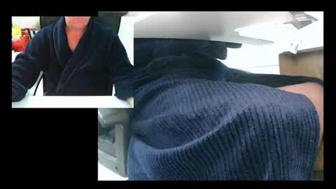 Snapshot of ezondi1 chatting on January 2025 03:33:01 PM EZONDI online show from January 2025 03:33:01 PM