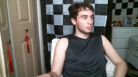 Ezra Naamah online show from February 2025 08:41:01 PM