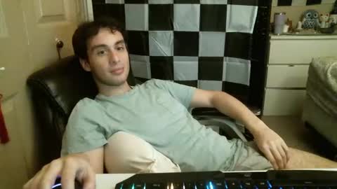 Ezra Naamah online show from February 2025 01:52:01 AM