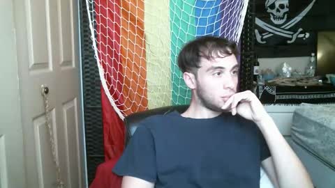 Ezra Naamah online show from October 2025 05:13:02 PM