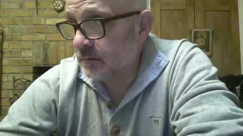 f1zzeek online show from February 2026 09:00:02 PM