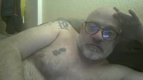 f1zzeek online show from April 2026 09:39:01 PM