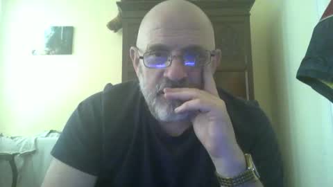 f1zzeek online show from April 2026 04:48:01 PM