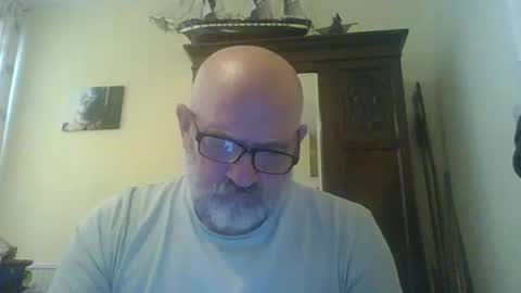 f1zzeek online show from April 2026 02:33:01 PM