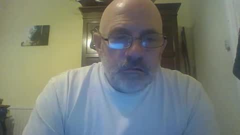 f1zzeek online show from April 2026 06:36:02 PM