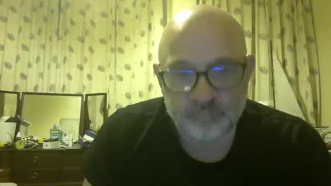f1zzeek online show from May 2026 10:05:02 PM