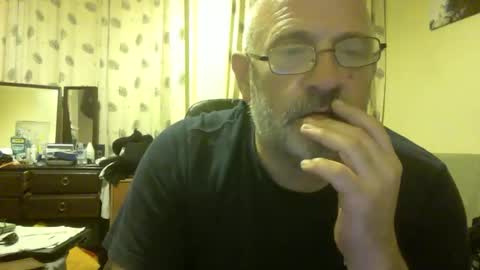 f1zzeek online show from May 2026 11:13:01 PM