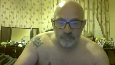 f1zzeek online show from May 2026 11:02:02 PM