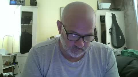 f1zzeek online show from June 2026 03:31:02 PM