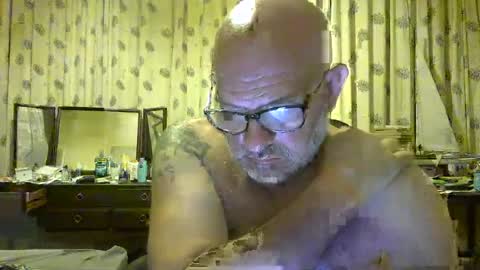 f1zzeek online show from June 2026 09:43:02 PM