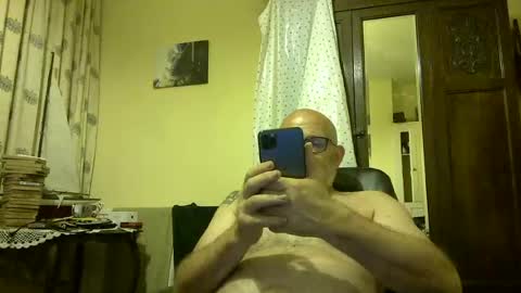 f1zzeek online show from July 2026 11:44:01 PM