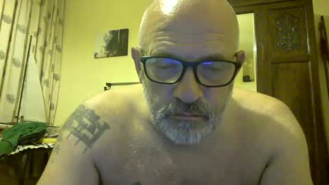 f1zzeek online show from August 2026 10:45:01 PM