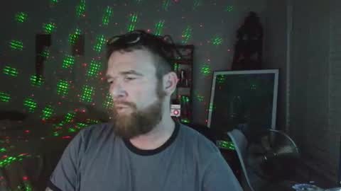 Snapshot of f33l_good chatting on February 2026 05:33:02 AM F33l Good online show from February 2026 05:33:02 AM