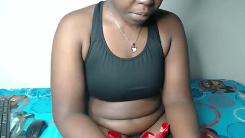 Miss Fabby online show from October 2025 04:21:01 AM