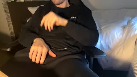 Call me bitch online show from February 2025 04:18:01 PM