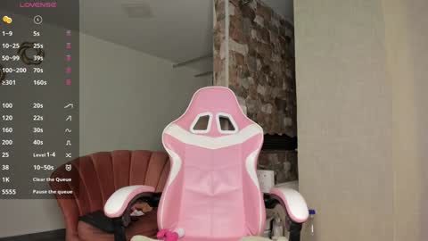 Thianna online show from December 2024 11:33:02 AM