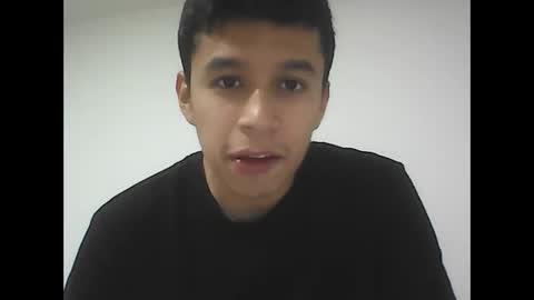 R online show from September 2025 04:02:02 AM