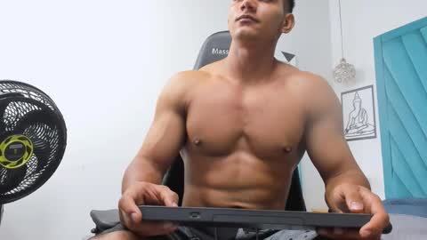 Snapshot of fabiorissi chatting on September 2025 06:13:02 PM FABIO online show from September 2025 06:13:02 PM