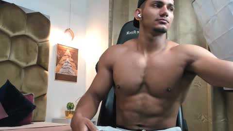 Snapshot of fabiorissi chatting on November 2025 11:24:01 AM FABIO online show from November 2025 11:24:01 AM