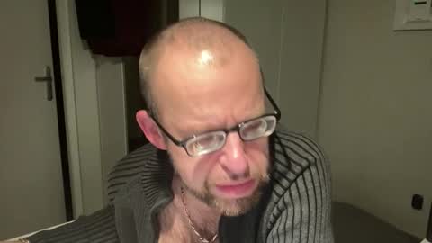 fabiothick online show from October 2025 11:27:02 PM