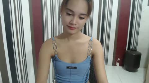 fabulous_cristy24 online show from March 2025 11:33:01 PM