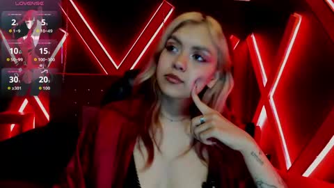 Snapshot of fabzy_fab chatting on June 2026 01:03:01 PM fabzy online show from June 2026 01:03:01 PM
