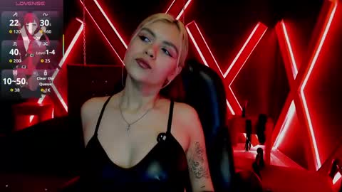 Snapshot of fabzy_fab chatting on June 2026 12:27:01 PM fabzy online show from June 2026 12:27:01 PM