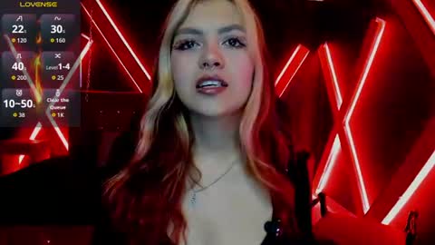Snapshot of fabzy_fab chatting on June 2026 11:46:01 AM fabzy online show from June 2026 11:46:01 AM