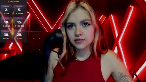 Snapshot of fabzy_fab chatting on June 2026 12:20:02 PM fabzy online show from June 2026 12:20:02 PM