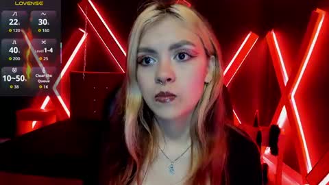 Snapshot of fabzy_fab chatting on June 2026 03:18:01 PM fabzy online show from June 2026 03:18:01 PM