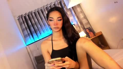 faelore online show from December 2024 07:44:01 PM