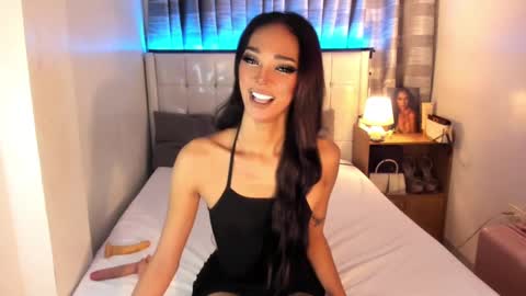 faelore online show from January 2025 05:18:01 PM