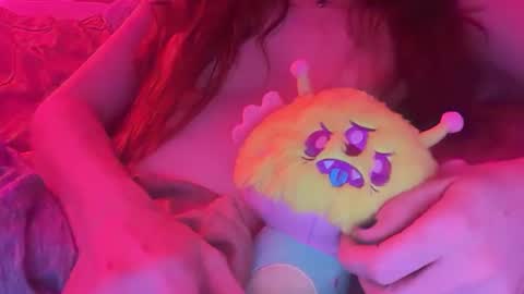 Faewildz online show from September 2025 06:48:02 AM