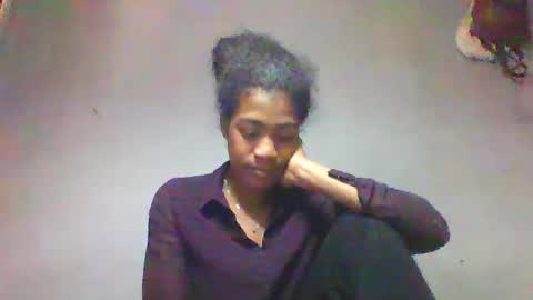 faiqua95 online show from April 2026 07:22:01 AM