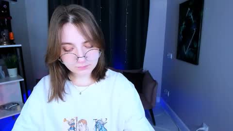 Tara online show from November 2025 01:54:02 PM