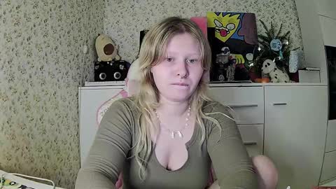 Arisha online show from December 2024 07:14:01 PM