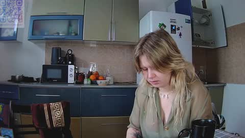 Arisha online show from February 2025 12:03:02 PM