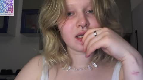 Arisha online show from March 2025 07:05:01 PM