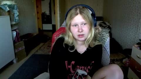 Arisha online show from September 2025 03:45:02 PM