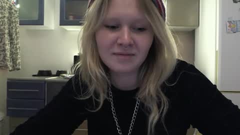 Arisha online show from October 2025 03:13:01 PM