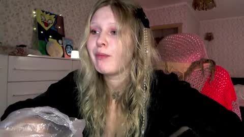 Arisha online show from October 2025 05:59:02 PM