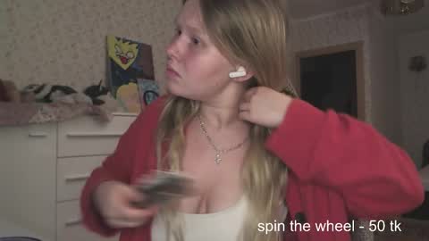 Arisha online show from November 2025 03:54:02 PM