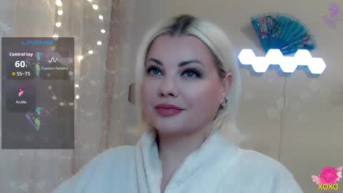 Jewell online show from November 2025 06:13:01 AM