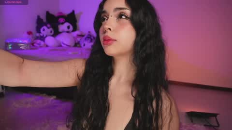 Snapshot of fairyyy1 chatting on May 2026 04:41:01 AM Sara REMEMBER TO LEAVE A THUMB UP online show from May 2026 04:41:01 AM