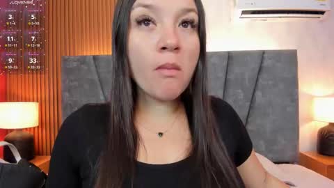  Leila.... online show from December 2025 12:32:01 PM