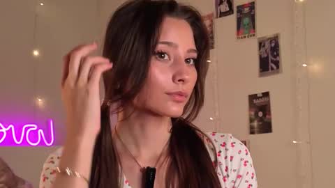 Kaori online show from September 2025 06:42:02 PM